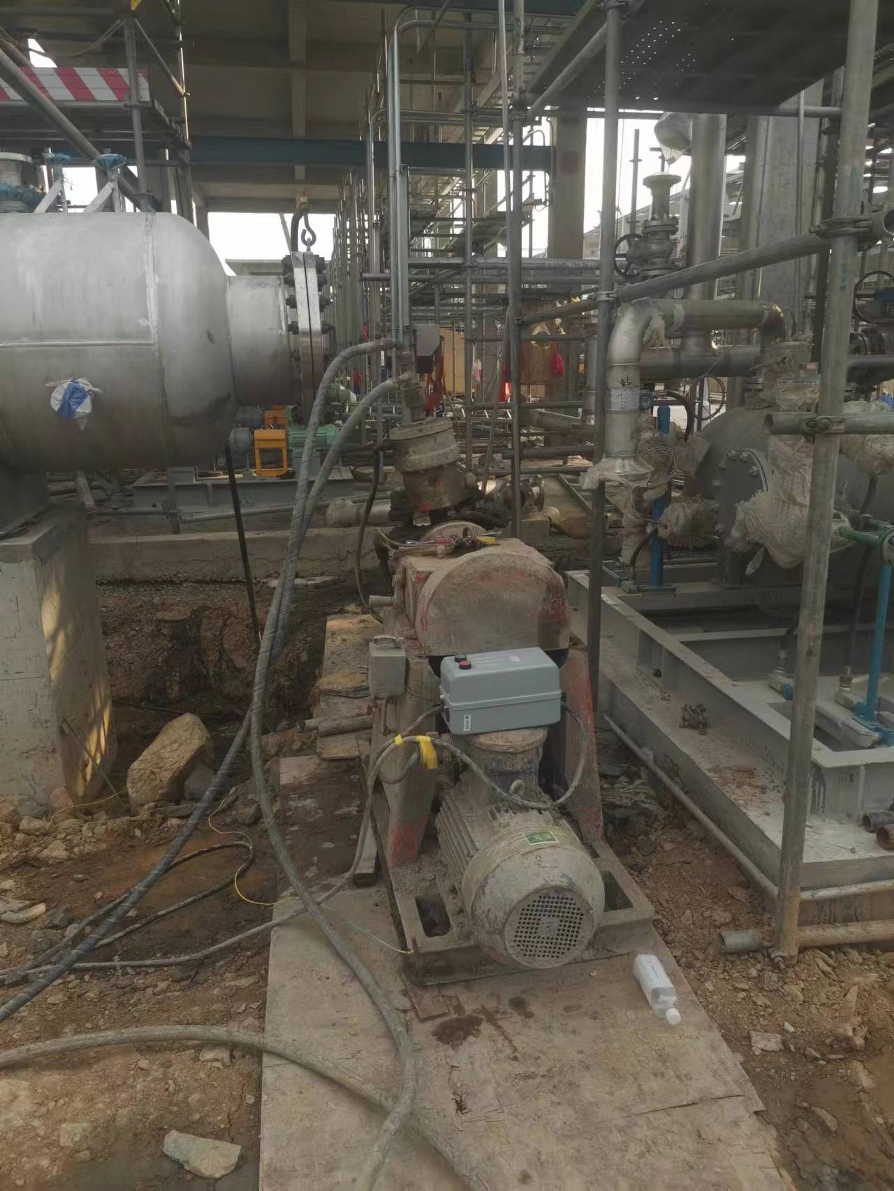 嘉荫厂房基础沉降下沉注浆灌浆加固施工